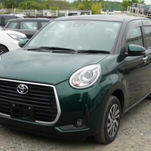 2021 Toyota Passo green gasoline used car Japan export