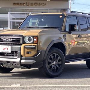 2024 Toyota Land Cruiser 250 tea gasoline used car Japan export