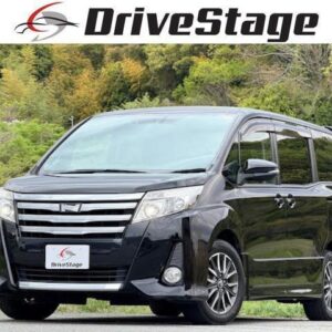2015 Toyota Noah black gasoline used car Japan export
