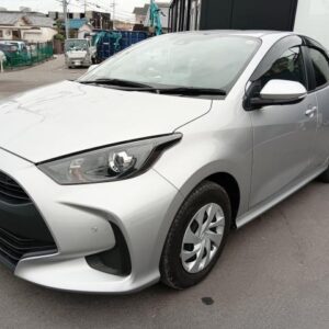 2023 Toyota Yaris silver gasoline used car Japan export