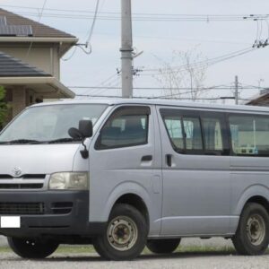 2006 Toyota Hiace Van silver diesel used car Japan export