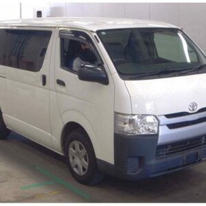 2016 Toyota Hiace Van white gasoline used car Japan export