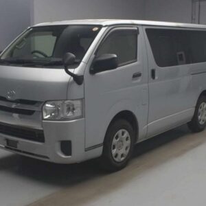 2017 Toyota Hiace Van silver gasoline used car Japan export