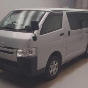 2016 Toyota Hiace Van silver diesel used car Japan export