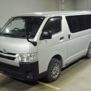 2021 Toyota Hiace Van silver diesel used car Japan export