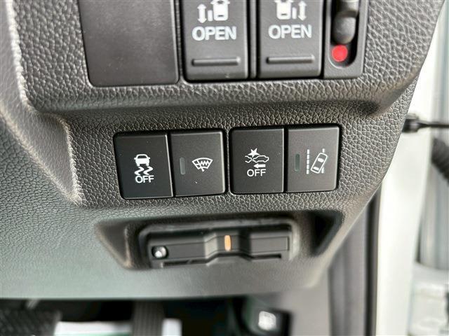 Ref:AUX-23521531 HONDA FREED HYBRID 2023 20 Ref:AUX-23521531 HONDA FREED HYBRID 2023 - Image 20