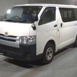 2018 Toyota Hiace Van white diesel used car Japan export
