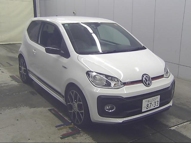 Ref:AUX-23529873 VOLKSWAGEN UP! 2019 1 2019 Volkswagen Up! white gasoline used car Japan export