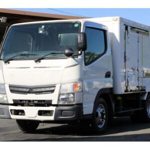 2015 Mitsubishi Fuso Canter white diesel used car Japan export