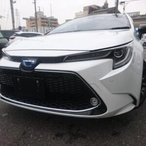 2022 Toyota Corolla Touring pearl gasoline used car Japan export