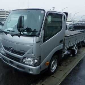 2017 Toyota Dyna Truck silver diesel used car Japan export