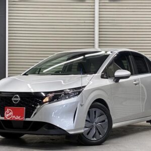 2022 Nissan Note silver gasoline used car Japan export