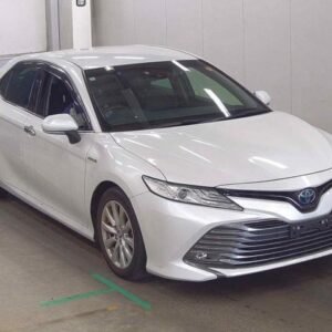 2018 Toyota Camry pearl gasoline used car Japan export