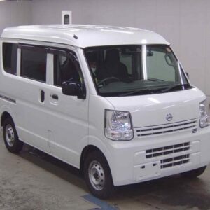 2022 Nissan Nv100Clipper Van white gasoline used car Japan export