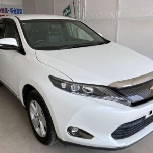 2017 Toyota Harrier pearl gasoline used car Japan export