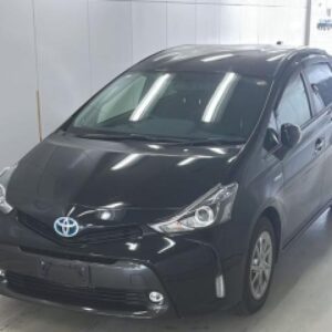 2016 Toyota Prius Alpha black gasoline used car Japan export