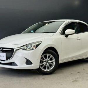 2016 Mazda Demio pearl gasoline used car Japan export