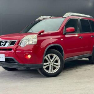 2011 Nissan X-Trail red gasoline used car Japan export