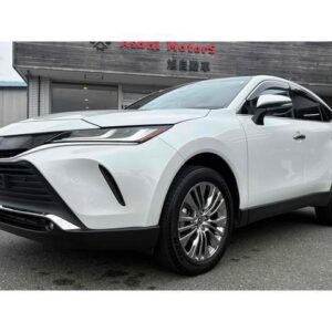 2024 Toyota Harrier Hybrid pearl hybrid used car Japan export