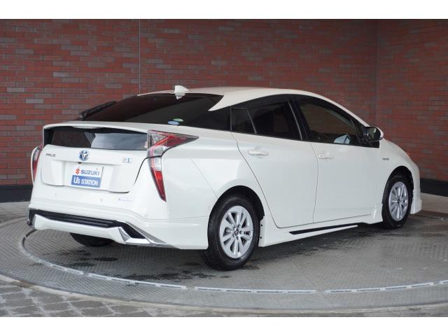 Ref:AUX-23576060 TOYOTA PRIUS 2017 2 Ref:AUX-23576060 TOYOTA PRIUS 2017 - Image 2