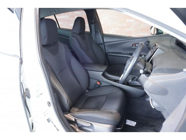 Ref:AUX-23576060 TOYOTA PRIUS 2017 6 Ref:AUX-23576060 TOYOTA PRIUS 2017 - Image 6