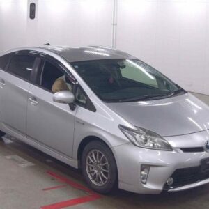 2012 Toyota Prius silver gasoline used car Japan export