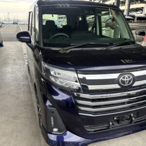 2021 Toyota Roomy purple gasoline used car Japan export