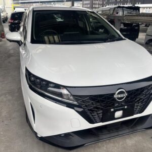 2021 Nissan Note pearl hybrid used car Japan export