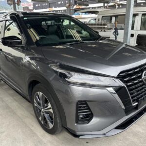 2021 Nissan Kicks gray hybrid used car Japan export