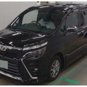 2018 Toyota Voxy black gasoline used car Japan export