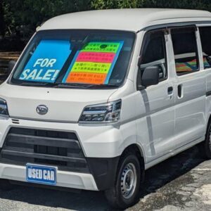 2020 Daihatsu Hijet Cargo white gasoline used car Japan export