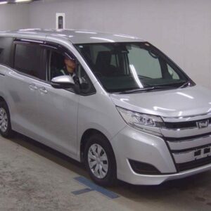 2021 Toyota Noah silver gasoline used car Japan export