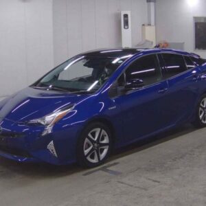 2017 Toyota Prius blue gasoline used car Japan export
