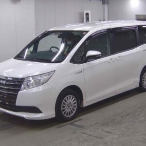 2015 Toyota Noah pearl gasoline used car Japan export