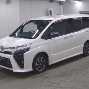 2021 Toyota Voxy pearl gasoline used car Japan export