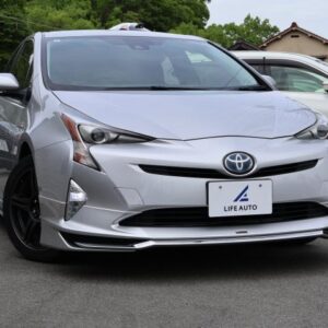 2017 Toyota Prius silver gasoline used car Japan export