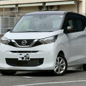 2023 Nissan Dayz white gasoline used car Japan export