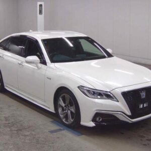 2019 Toyota Crown Hybrid pearl gasoline used car Japan export