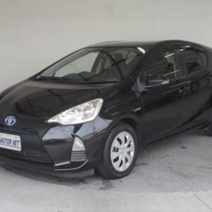 2012 Toyota Aqua black hybrid used car Japan export