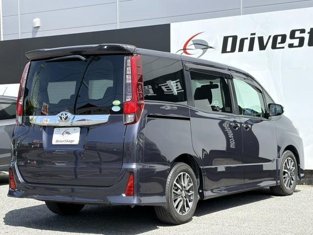 Ref:AUX-23595068 TOYOTA NOAH 2014 2 Ref:AUX-23595068 TOYOTA NOAH 2014 - Image 2