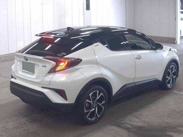 Ref:AUX-23596425 TOYOTA C-HR 2017 5 Ref:AUX-23596425 TOYOTA C-HR 2017 - Image 5