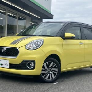 2017 Toyota Passo yellow gasoline used car Japan export