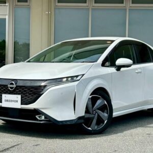 2022 Nissan Aura pearl gasoline used car Japan export