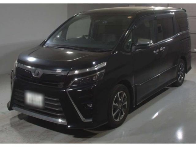 Ref:AUX-23616572 TOYOTA VOXY 2018 4 Ref:AUX-23616572 TOYOTA VOXY 2018 - Image 4