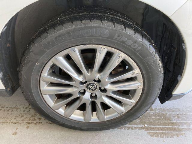 Ref:AUX-23620819 TOYOTA HARRIER 2017 9 Ref:AUX-23620819 TOYOTA HARRIER 2017 - Image 9