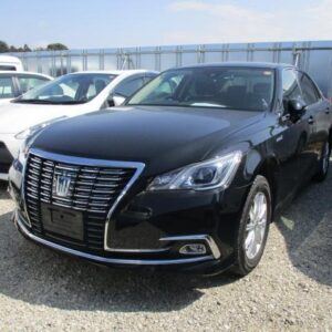 2017 Toyota Crown Hybrid black hybrid used car Japan export
