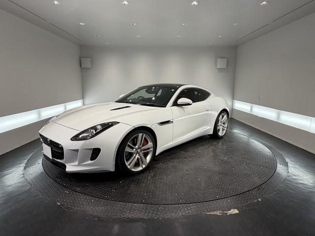 Ref:AUX-23636023 JAGUAR F-TYPE 2014 1 2014 Jaguar F-Type white gasoline used car Japan export