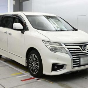 2016 Nissan Elgrand pearl gasoline used car Japan export
