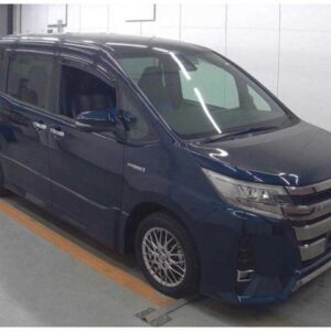 2019 Toyota Noah black gasoline used car Japan export