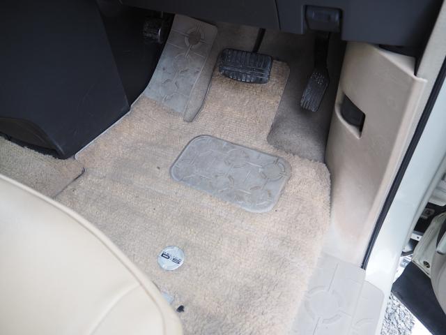 Ref:AUX-23649055 MITSUBISHI DELICA D:5 2007 14 Ref:AUX-23649055 MITSUBISHI DELICA D:5 2007 - Image 14